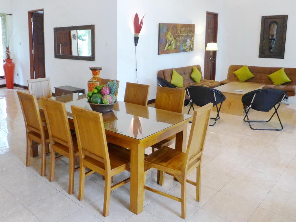 Villa Stella Garden Senggigi Exteriör bild